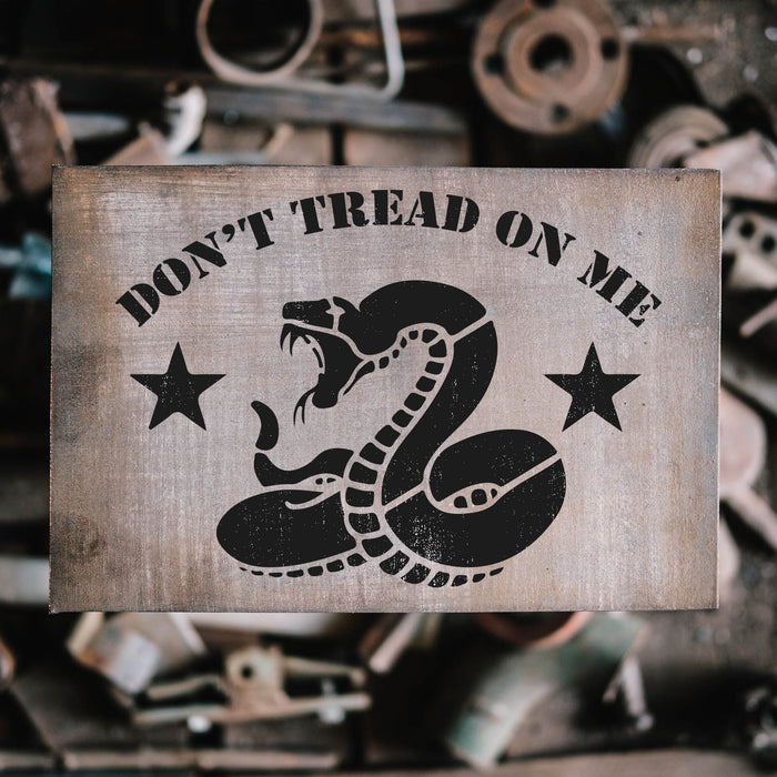 Don't Tread on Me Gadsden Flag Stencil